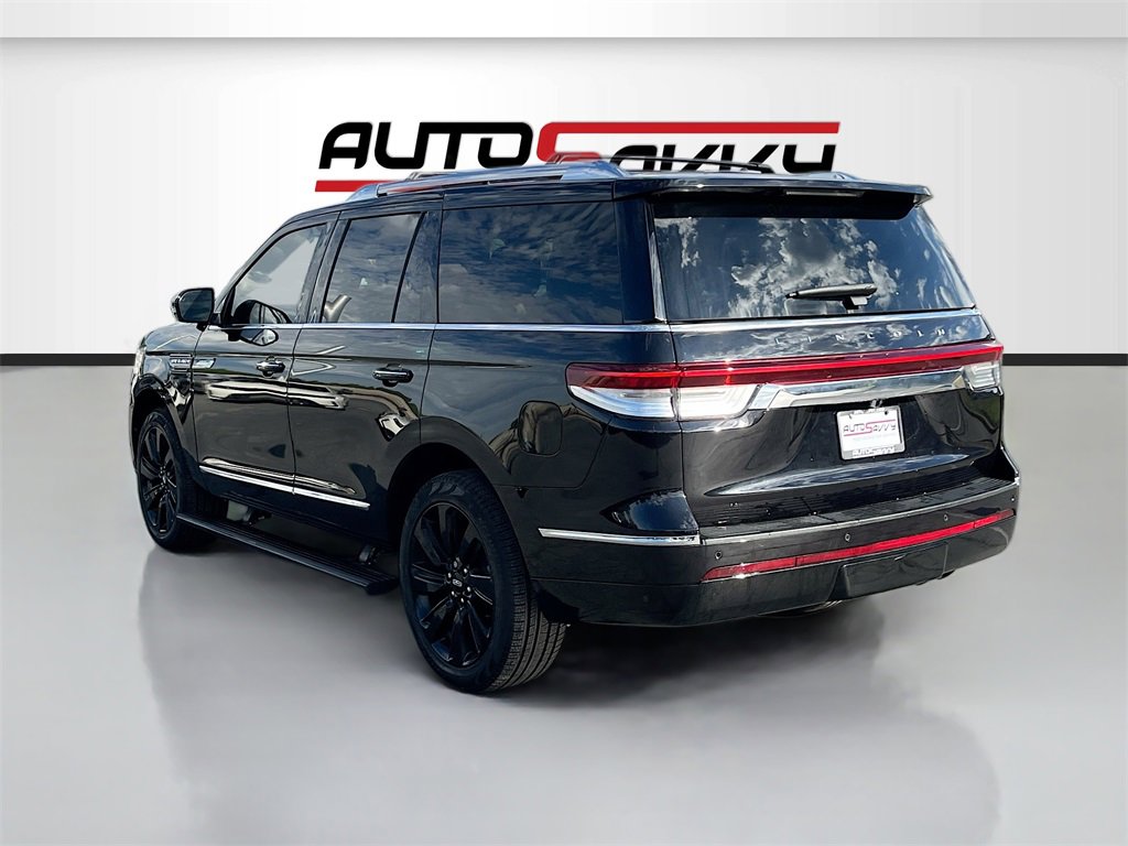 Used 2024 Lincoln Navigator Reserve image 5
