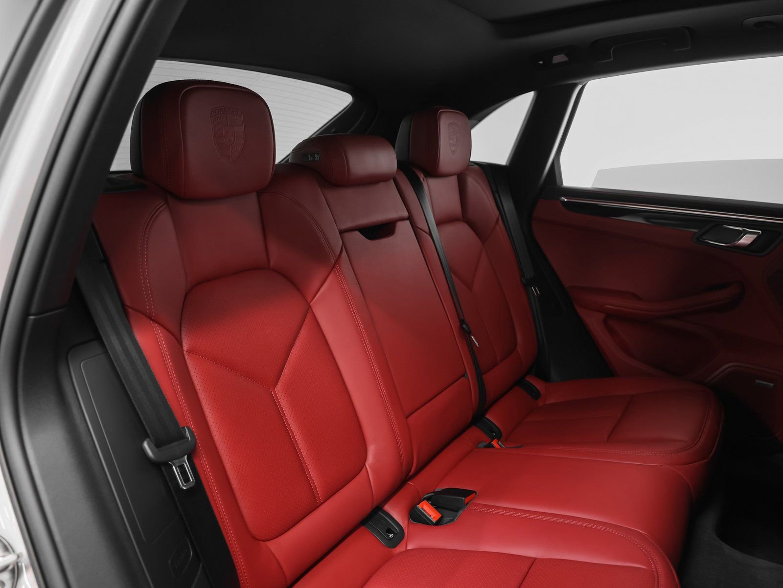 New 2026 Porsche Macan S image 30
