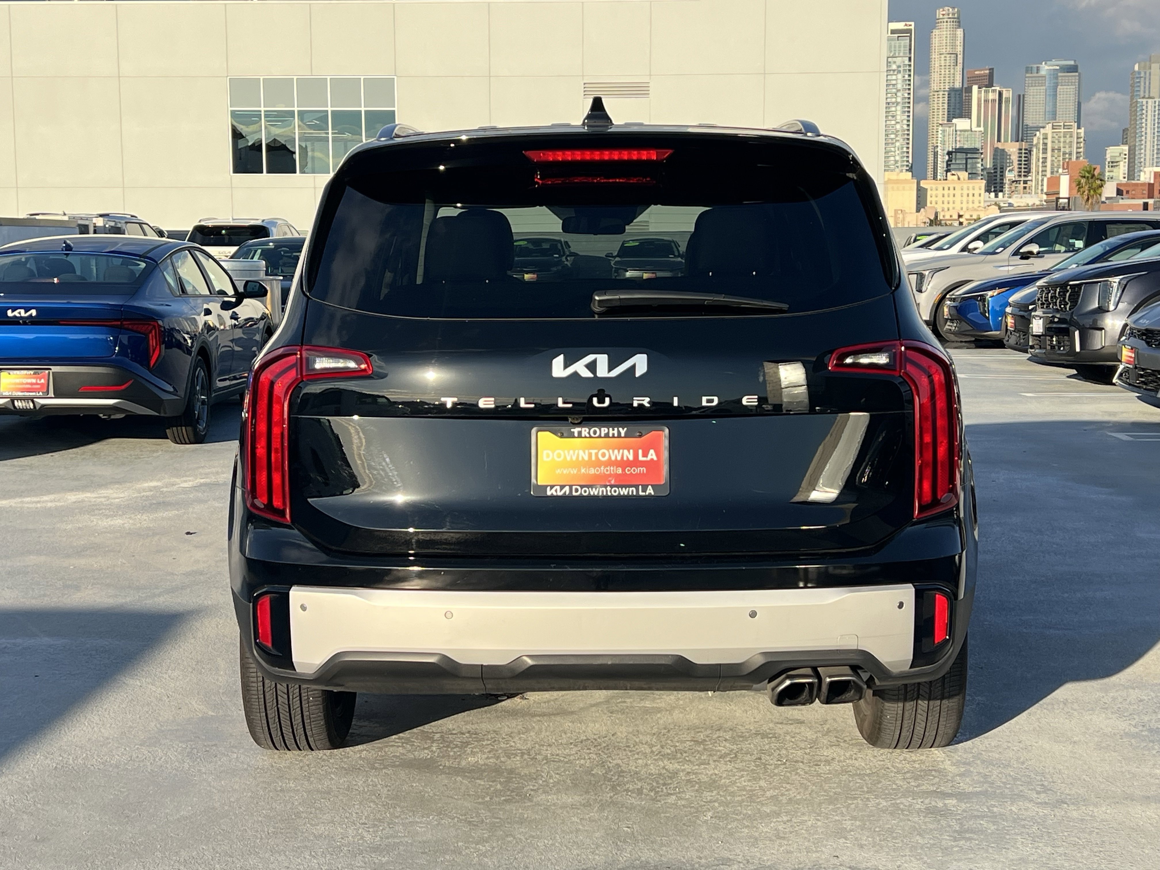 Certified 2023 Kia Telluride S image 5