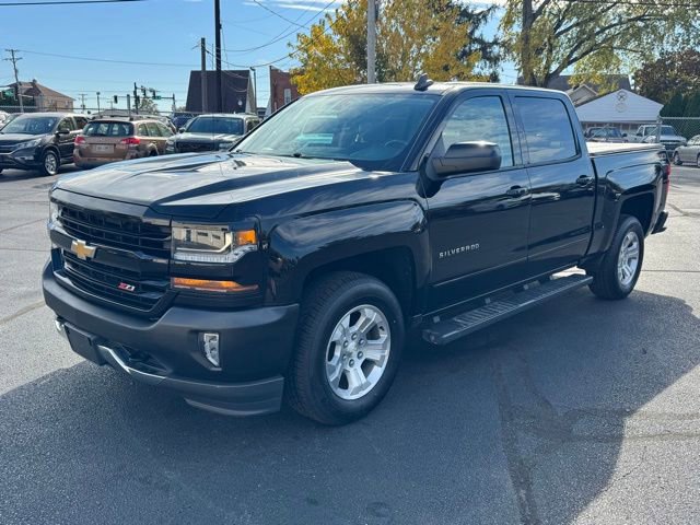 Used 2018 Chevrolet Silverado 1500 LT w/ All Star Edition image 3