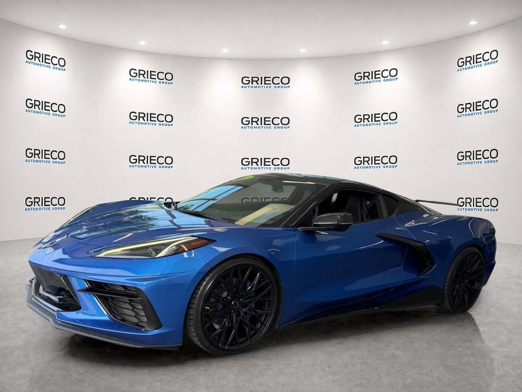 Certified 2021 Chevrolet Corvette Stingray Coupe w/ 1LT RWD image 2