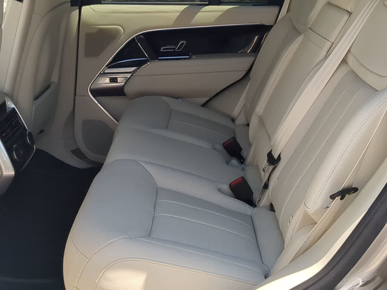New 2026 Land Rover Range Rover SE AWD/4WD image 20
