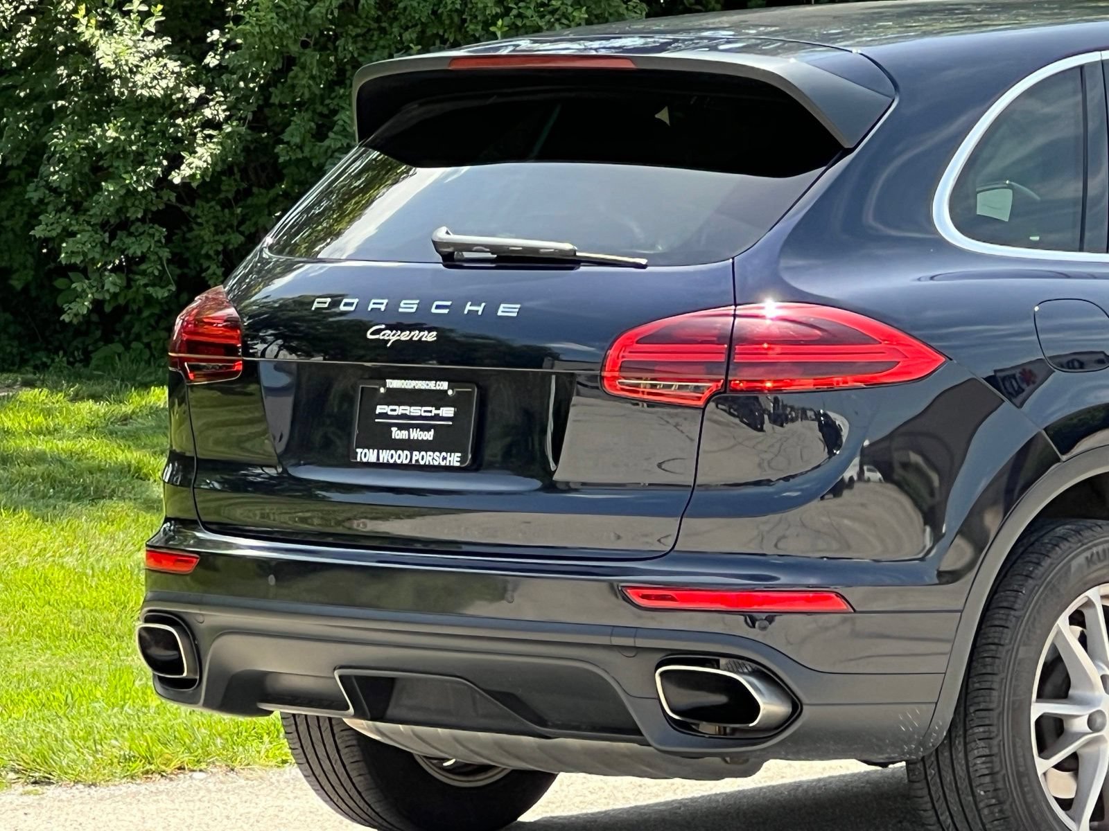 Used 2016 Porsche Cayenne AWD/4WD image 10