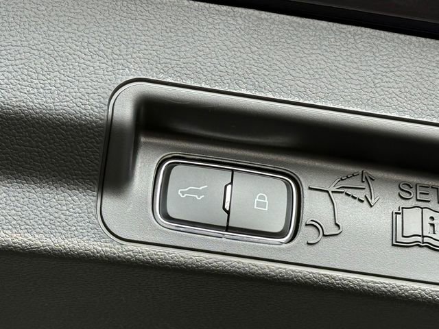 New 2026 Ford Explorer Active image 5