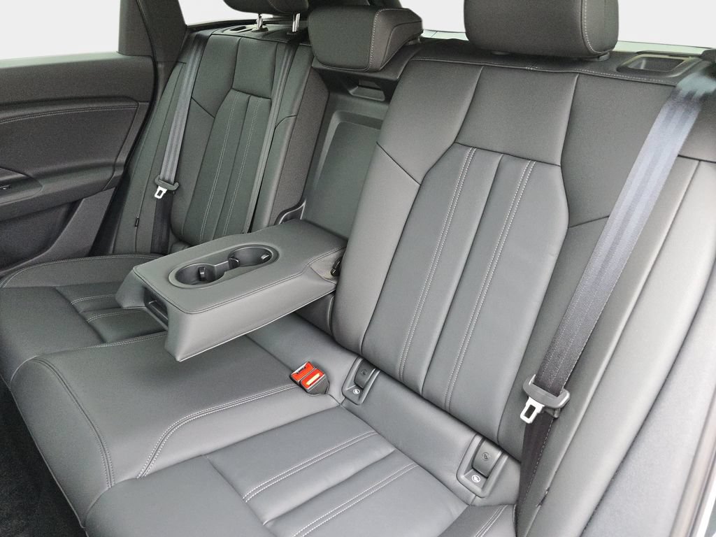 New 2027 Audi Q6 e-tron Premium Plus AWD/4WD image 14
