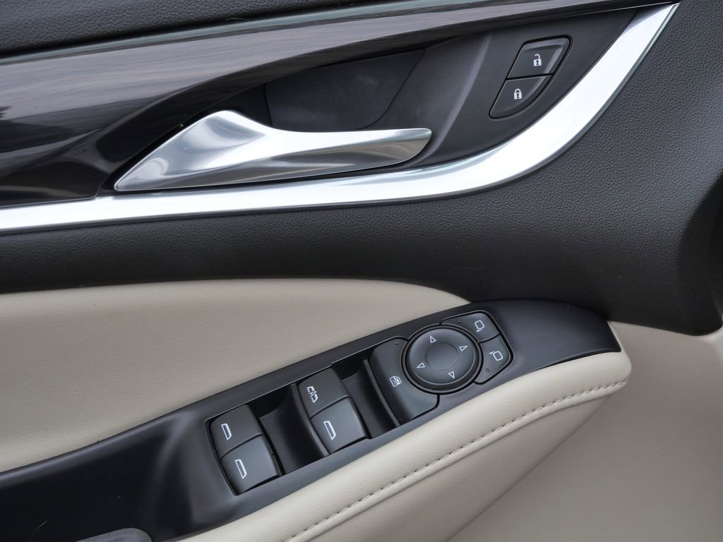 Used 2021 Buick Enclave Essence w/ Sun And Navigation Package image 35