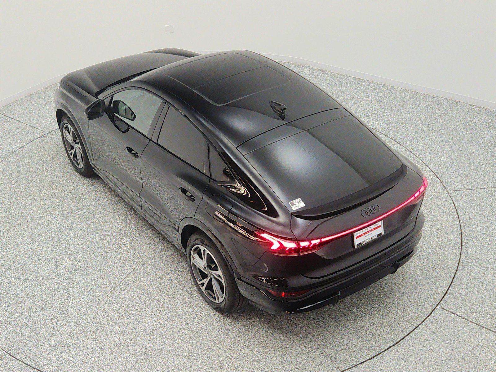 New 2027 Audi Q6 e-tron Prestige AWD/4WD image 21