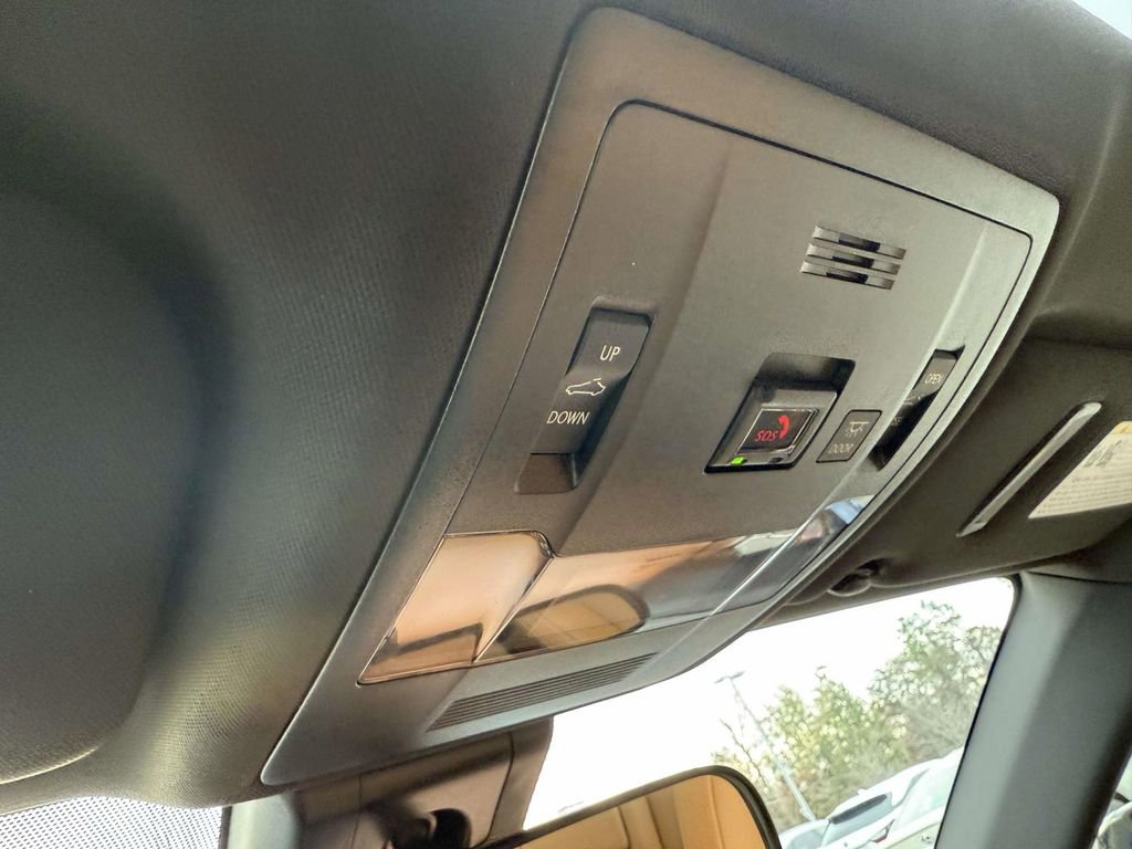 Used 2025 Lexus IS 350 F Sport image 25