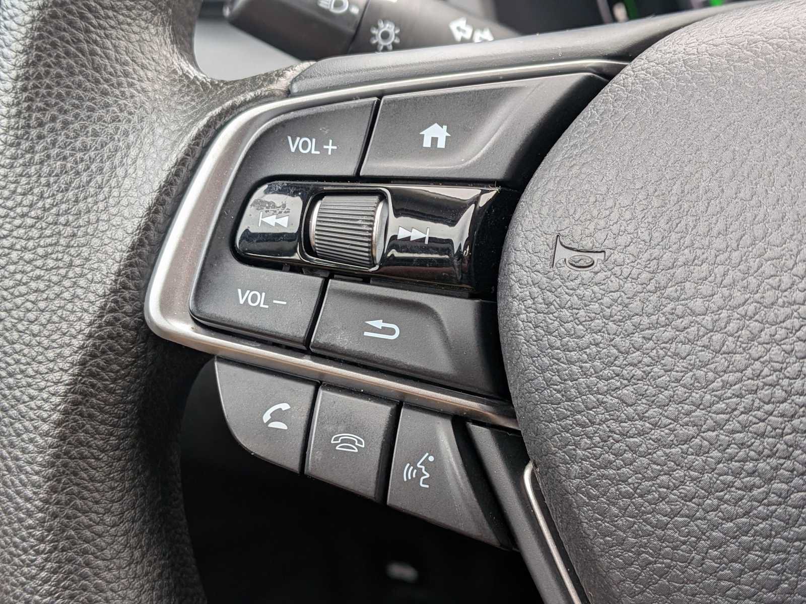 Used 2019 Honda Insight EX image 19