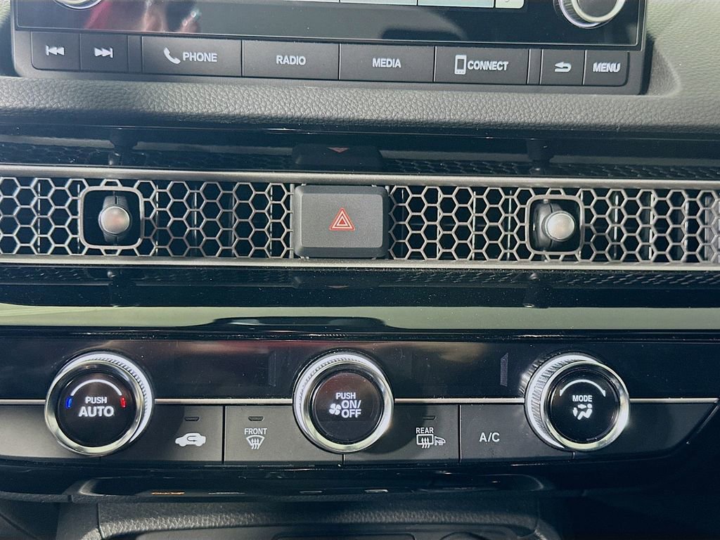 Used 2025 Honda Civic Sport image 26