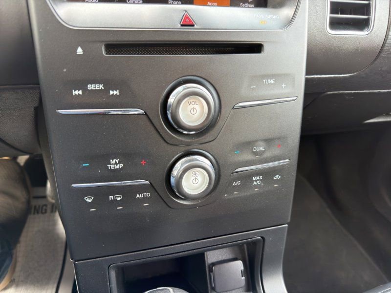 Used 2019 Ford Flex SEL image 17