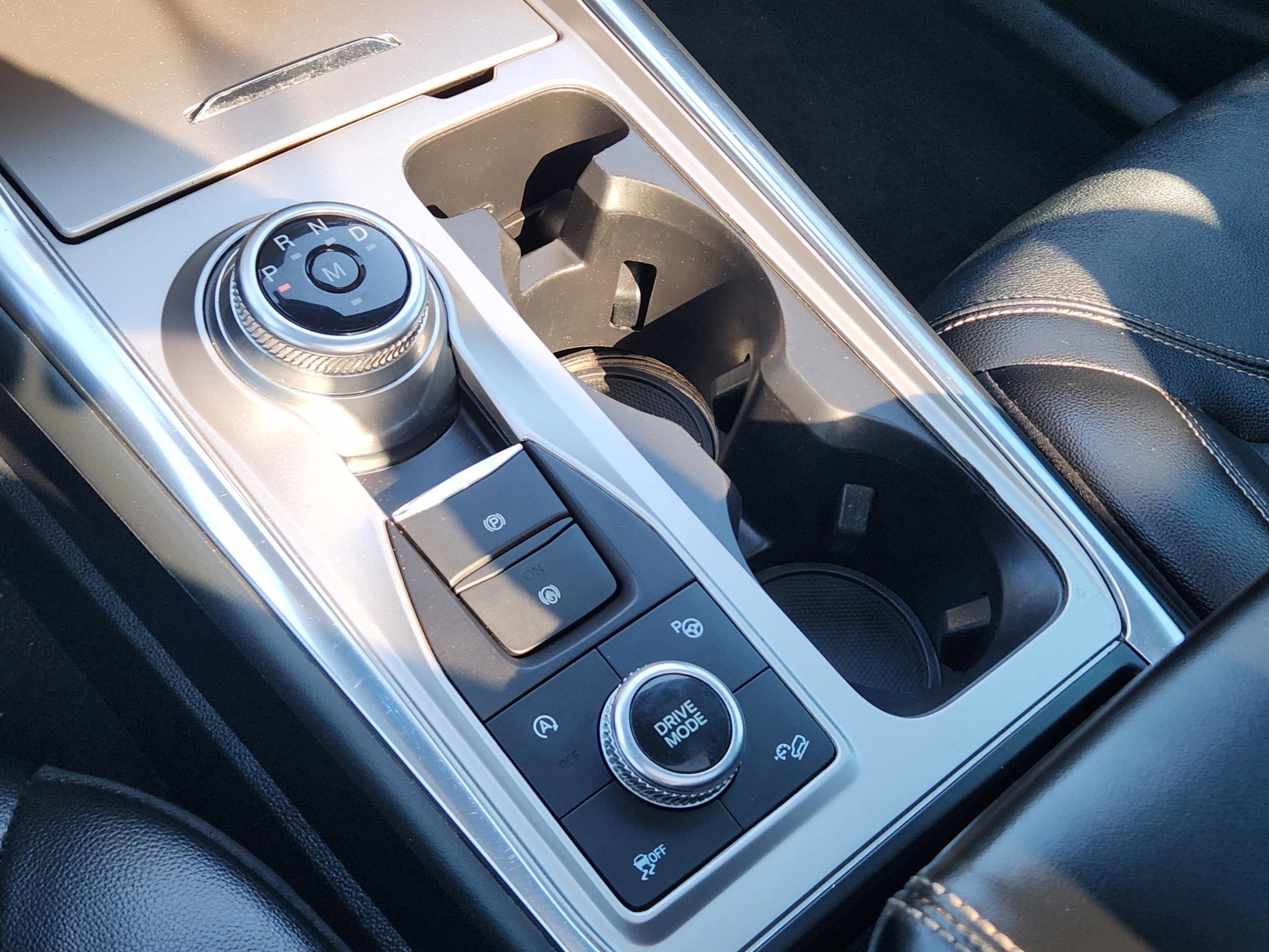 Used 2020 Ford Explorer ST w/ Premium Technology Package image 15