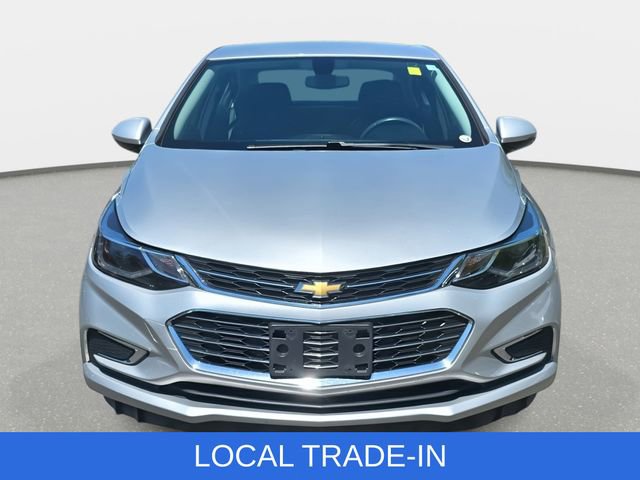 Used 2017 Chevrolet Cruze Premier FWD image 2