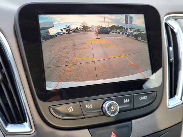 Used 2017 Chevrolet Malibu Hybrid w/ Driver Confidence Package FWD image 19