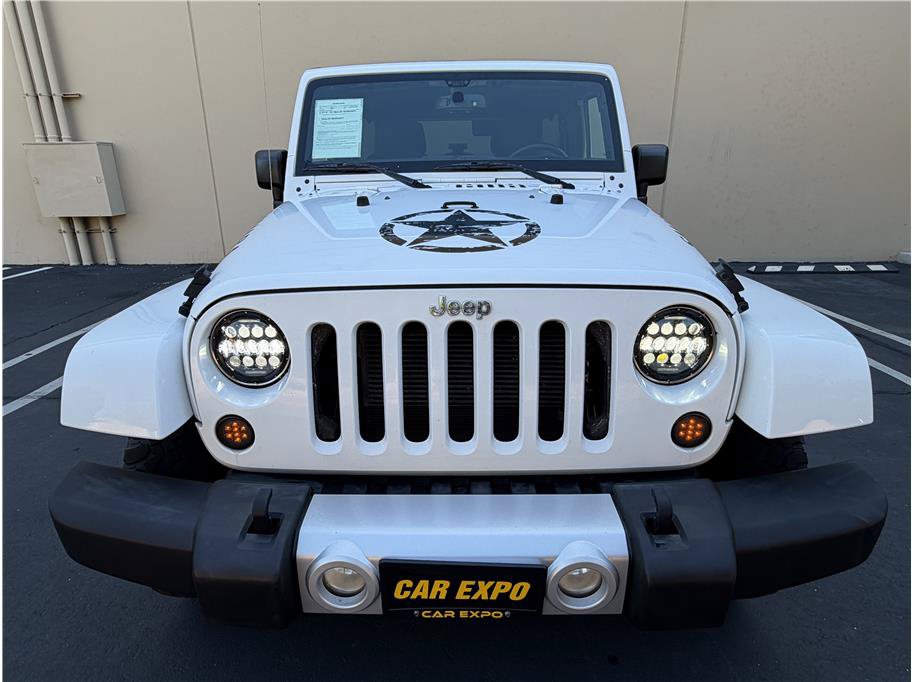 Used 2015 Jeep Wrangler Unlimited Sahara w/ Connectivity Group AWD/4WD image 44