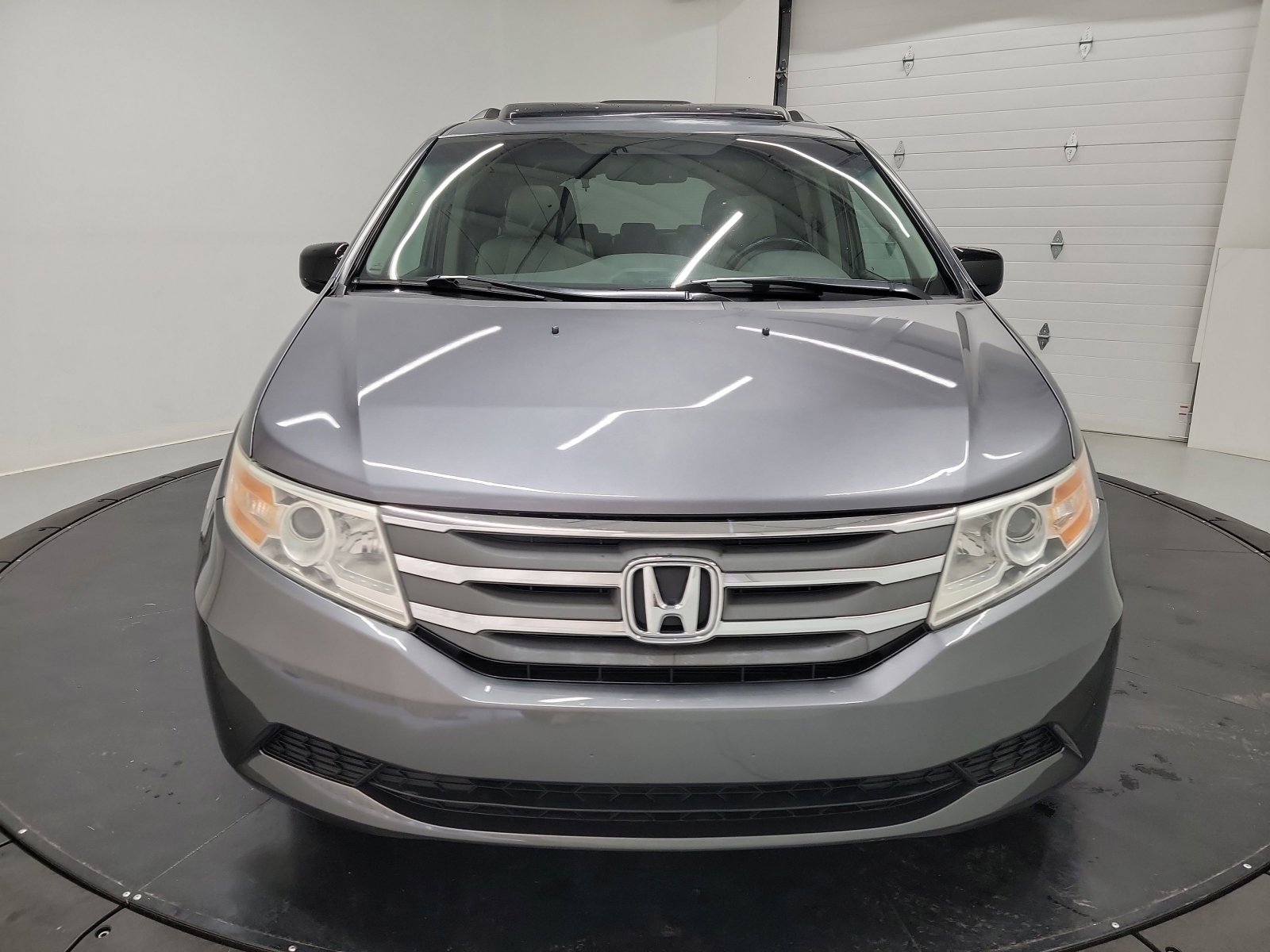 Used 2011 Honda Odyssey EX-L image 2