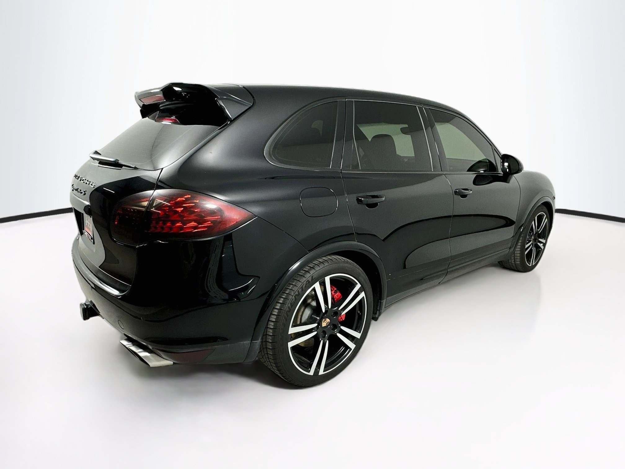 Used 2014 Porsche Cayenne Turbo S AWD/4WD image 6