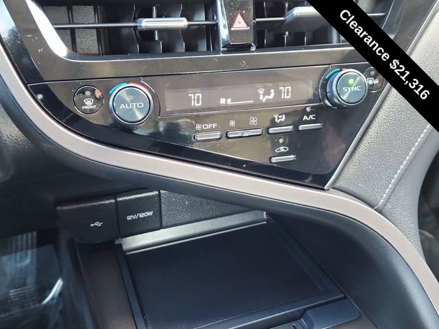 Used 2023 Toyota Camry SE image 36