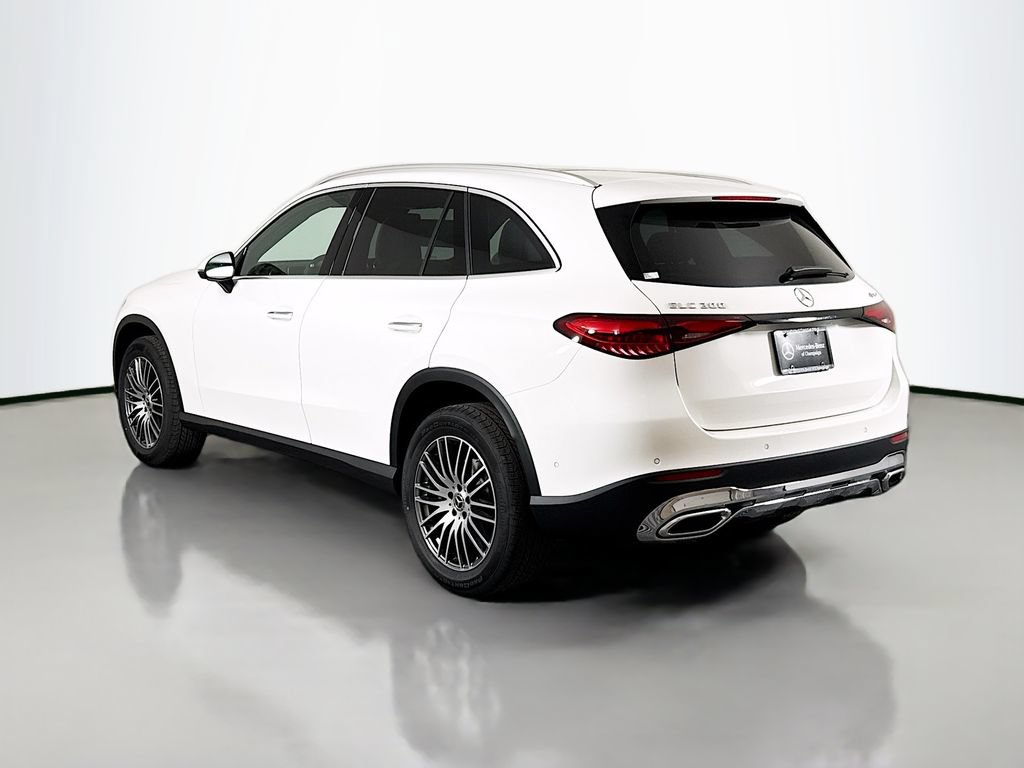 Used 2026 Mercedes-Benz GLC 300 4MATIC image 5