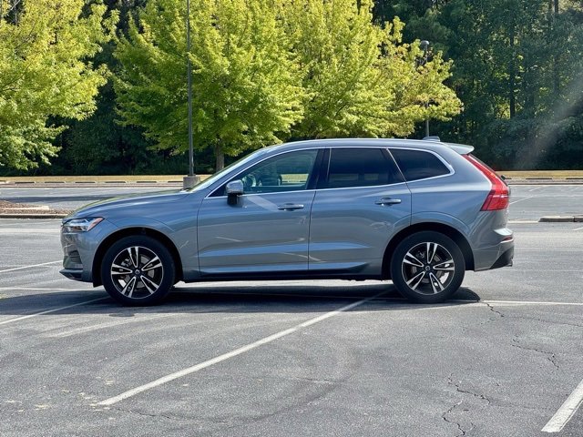 Used 2020 Volvo XC60 T5 Momentum w/ Protection Package Premier image 3