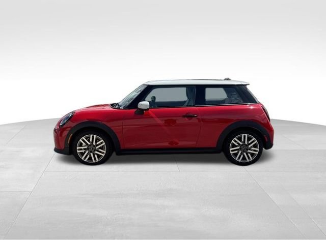 Used 2026 MINI Cooper 2-Door Hardtop FWD image 8