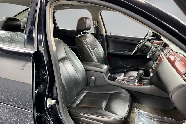 Used 2007 Chevrolet Impala LTZ FWD image 26