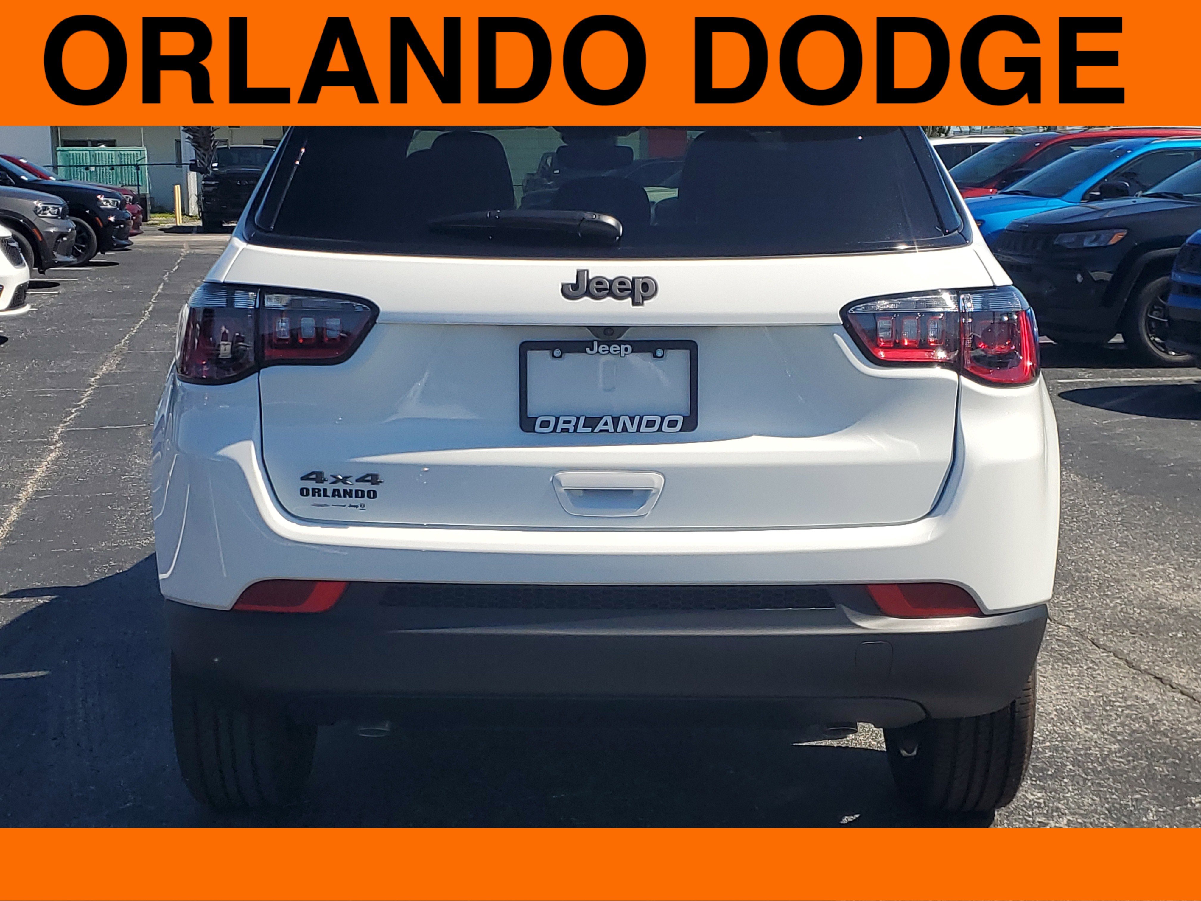 New 2026 Jeep Compass Latitude image 6