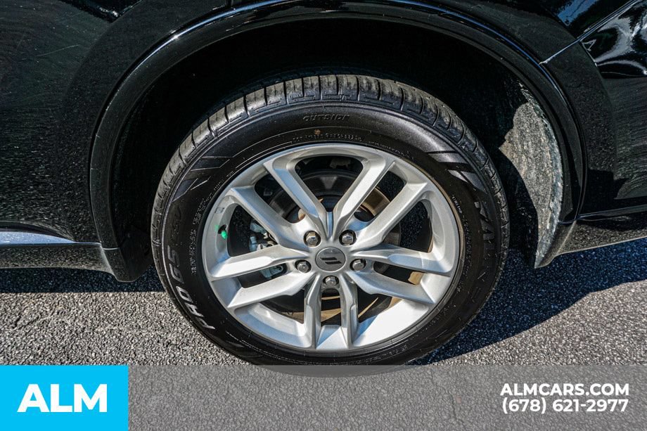 Used 2024 Dodge Durango GT RWD image 17