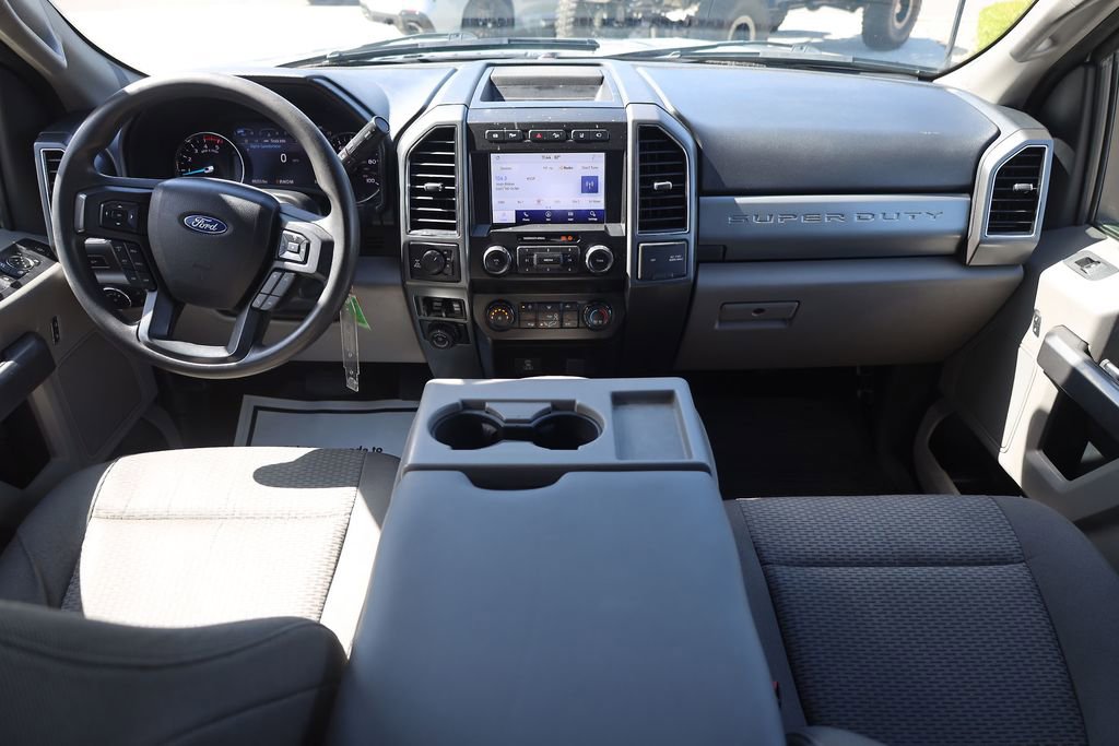 Used 2021 Ford F350 XLT w/ XLT Premium Package AWD/4WD image 17