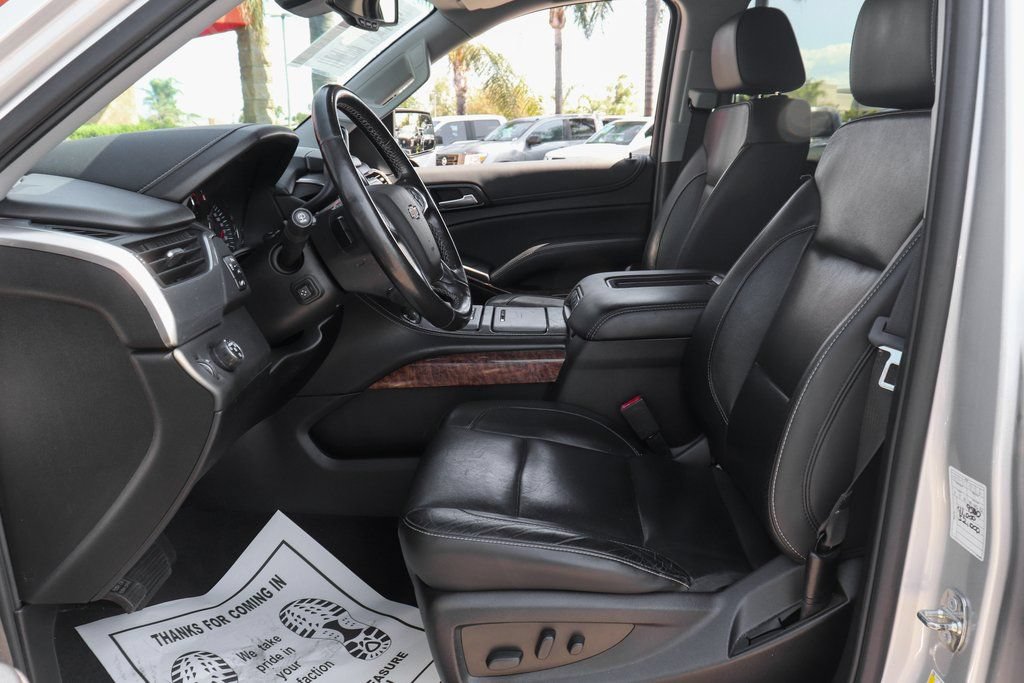 Used 2020 Chevrolet Suburban Premier RWD image 21