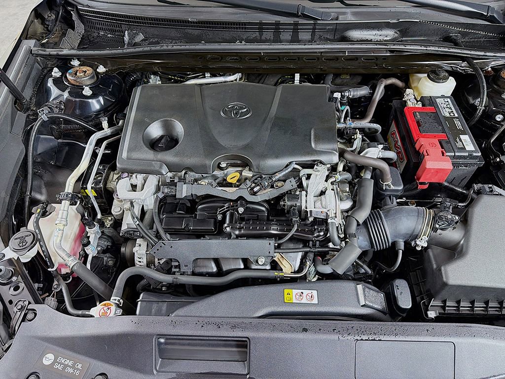Used 2020 Toyota Camry SE image 13