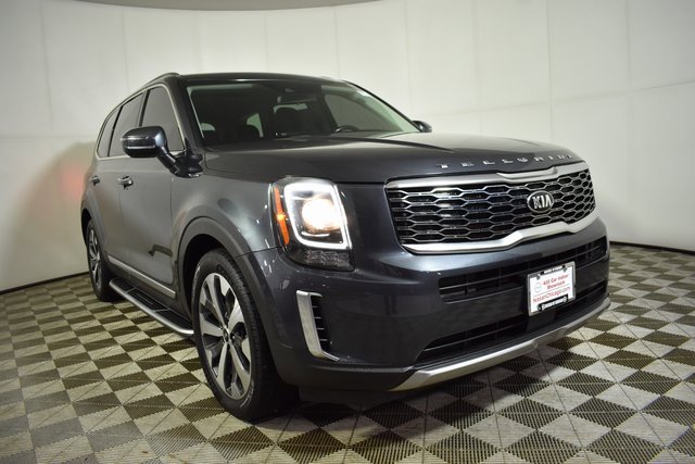 Used 2020 Kia Telluride S w/ S 8 Passenger Seating Package image 3
