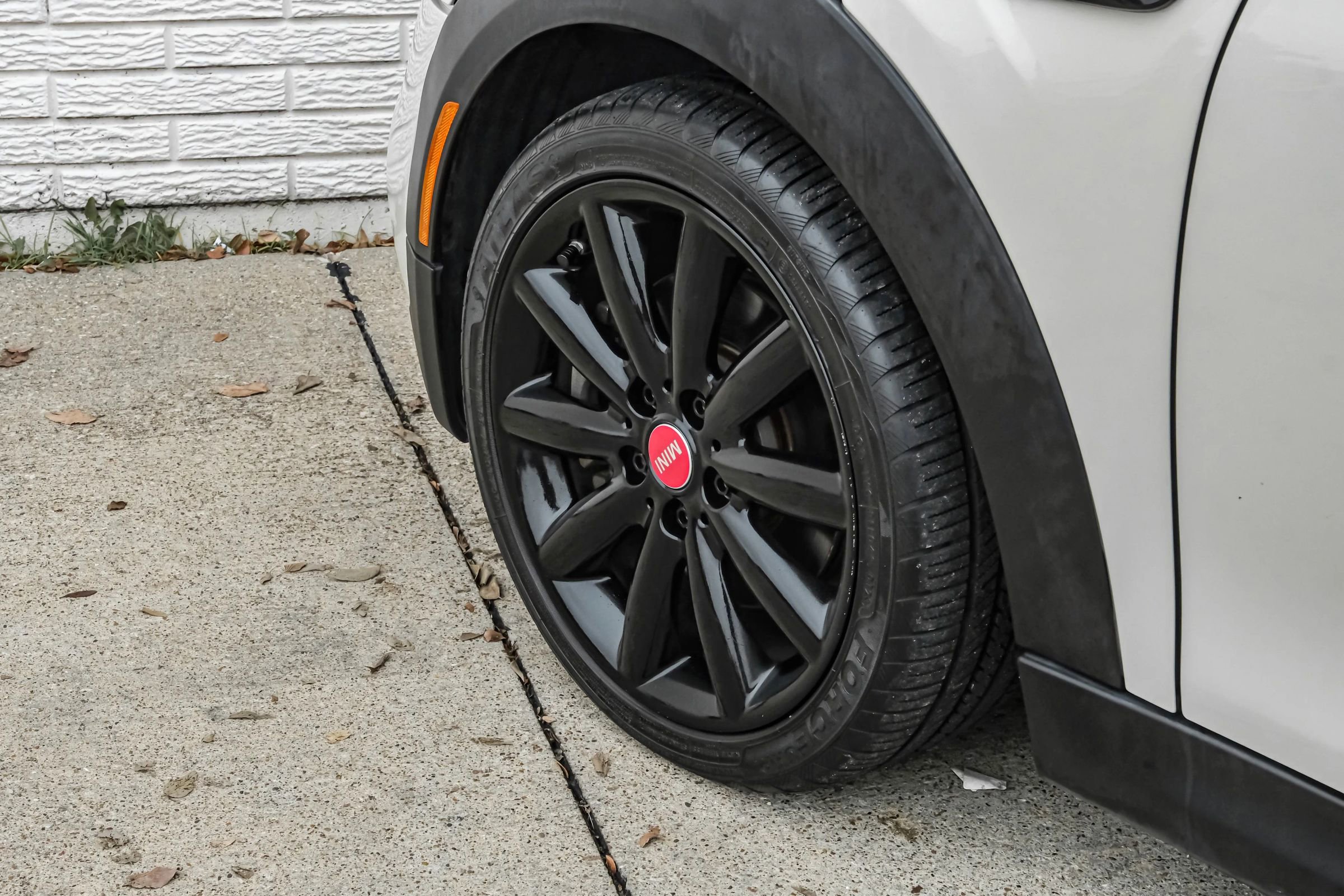 Used 2019 MINI Cooper S w/ Premium Package image 50