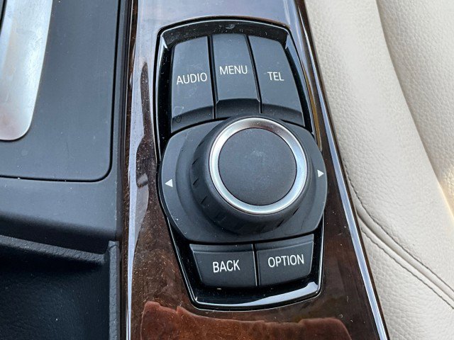 Used 2015 BMW 328i xDrive Sedan image 25