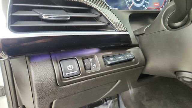 Used 2019 Cadillac CT6 Sport w/ Super Cruise Package image 38