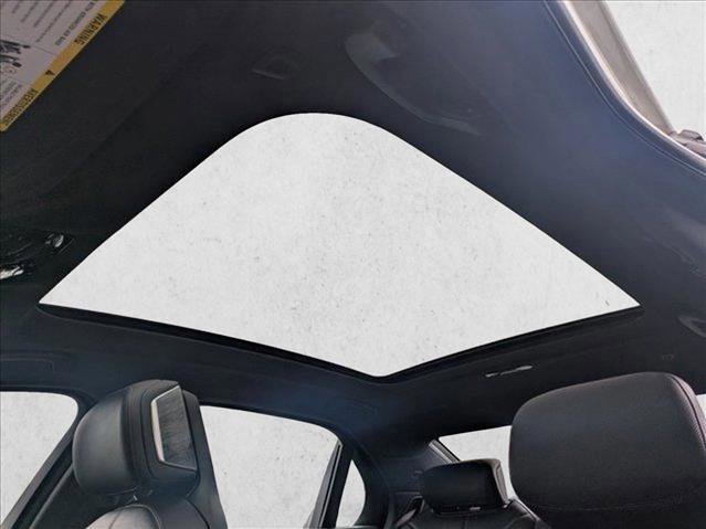 Used 2025 BMW i7 eDrive50 w/ M Sport Package image 16