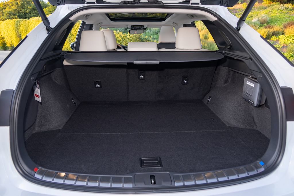 New 2026 Lexus RX 450h AWD image 6