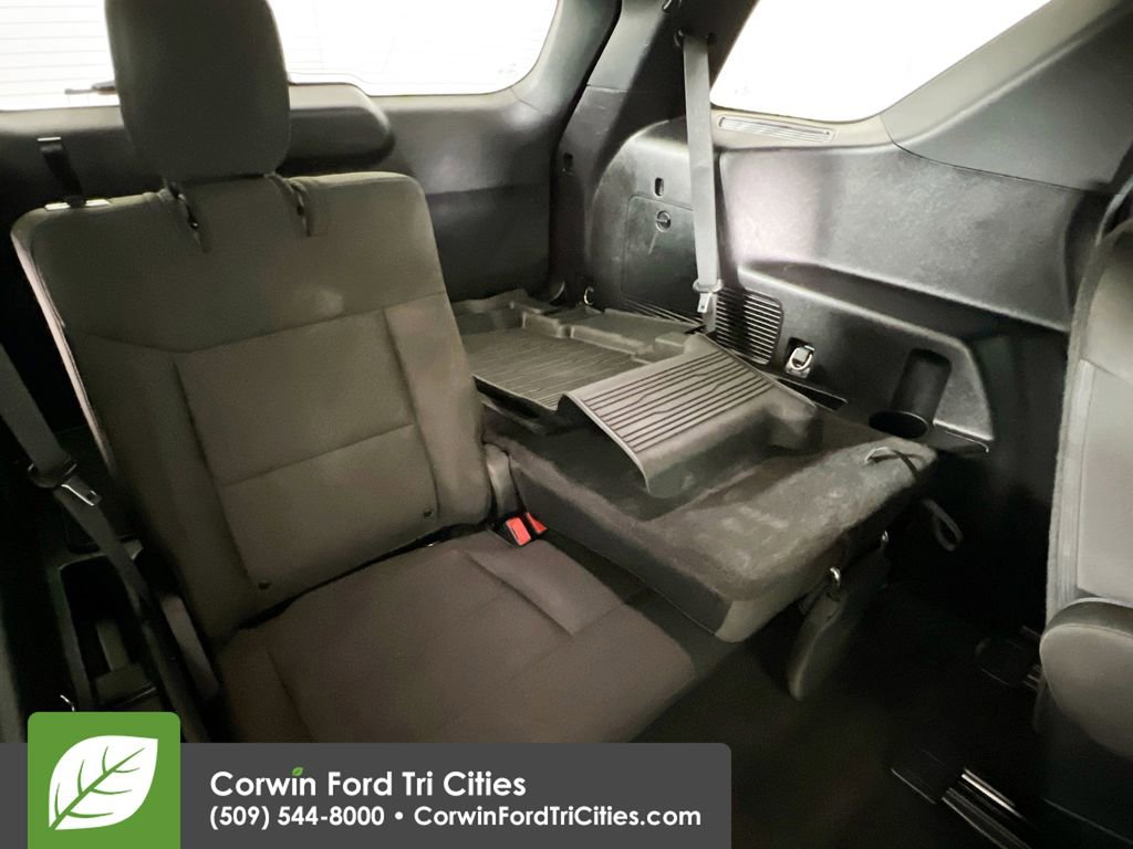 Used 2020 Ford Explorer XLT w/ Comfort Package AWD/4WD image 16