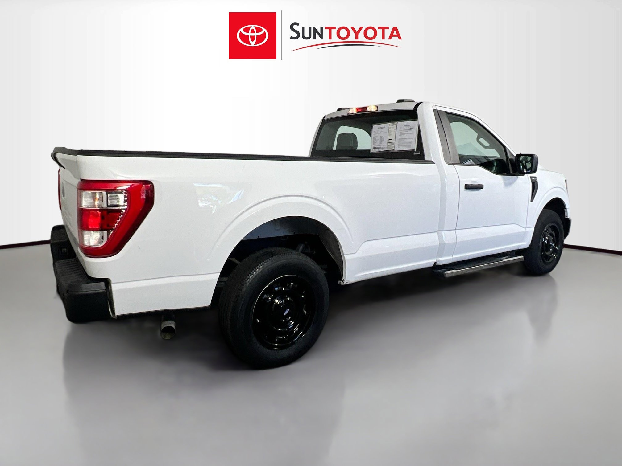 Used 2023 Ford F150 XL RWD image 4