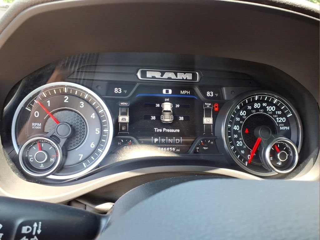 Used 2023 RAM 1500 Big Horn AWD/4WD image 15