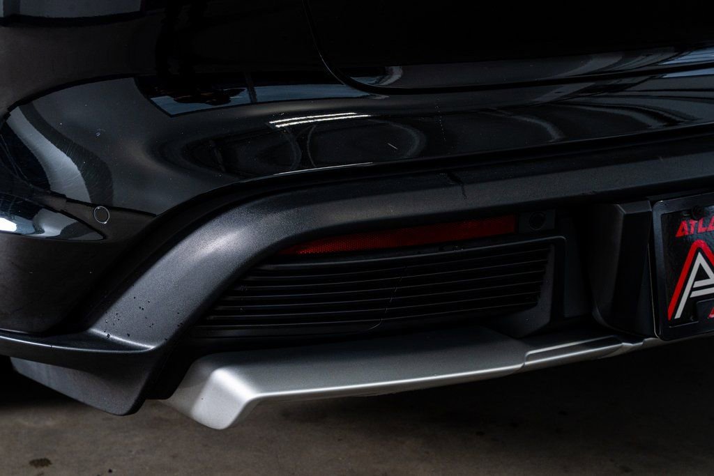 Used 2024 Porsche Taycan 4S w/ Premium Package image 23