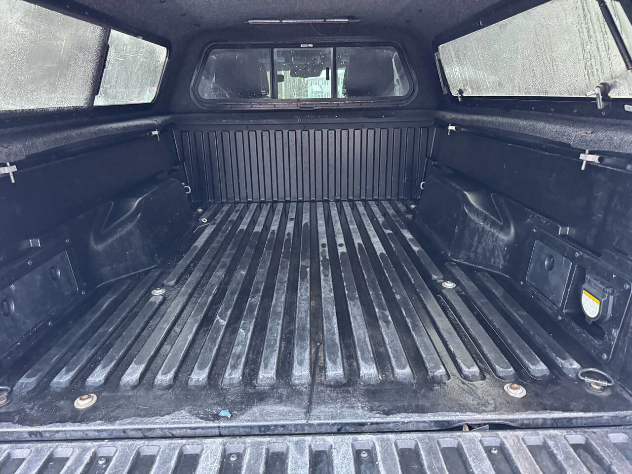 Used 2018 Toyota Tacoma TRD Sport w/ Technology Package image 22