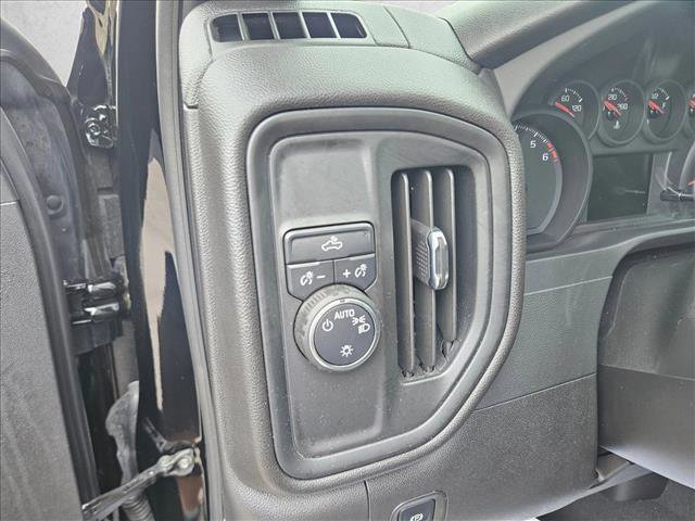 Used 2025 Chevrolet Silverado 1500 Custom image 20