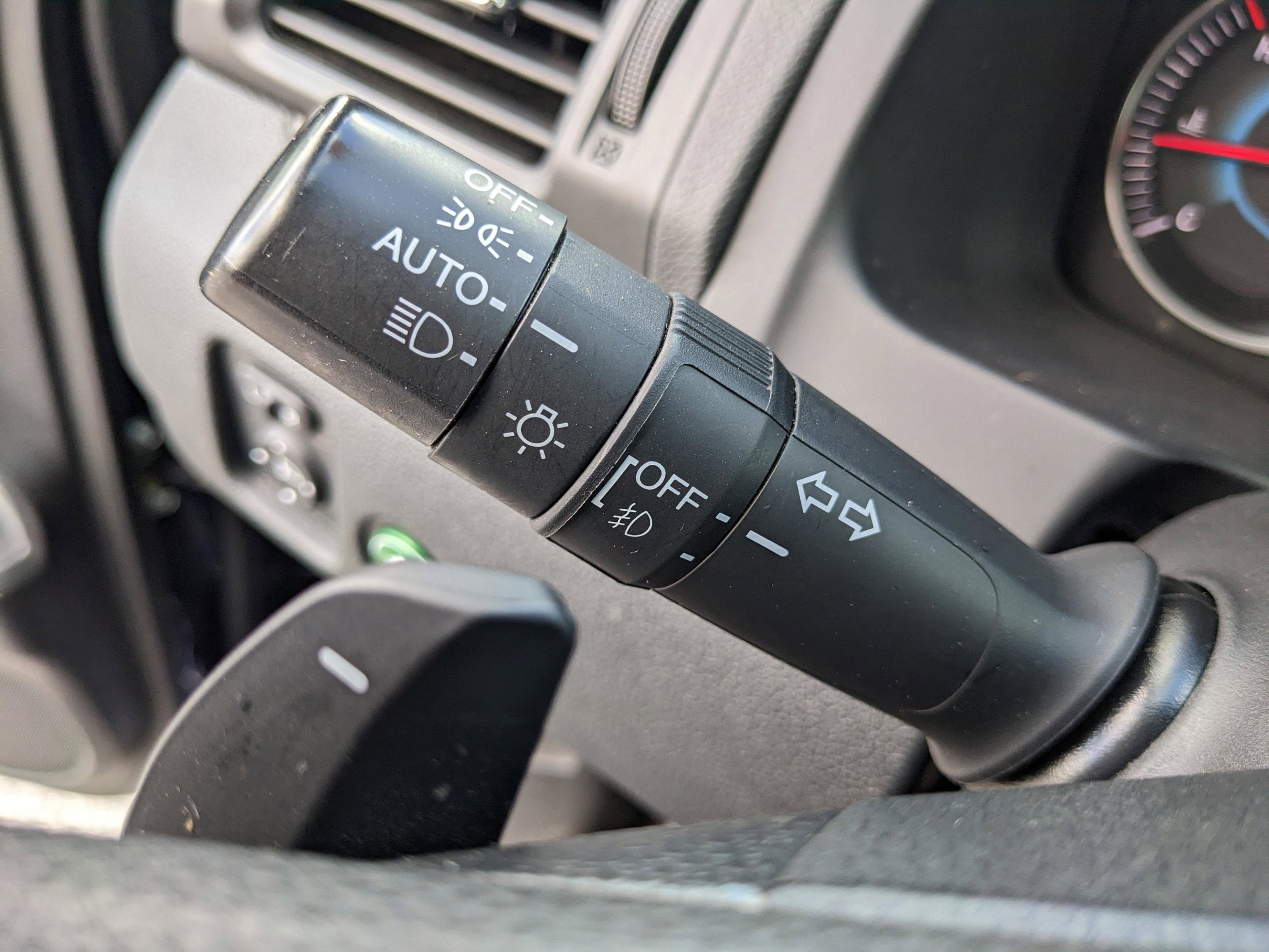 Used 2022 Honda Pilot Sport image 29