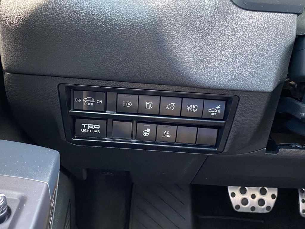 Used 2023 Toyota Sequoia TRD Pro AWD/4WD image 39