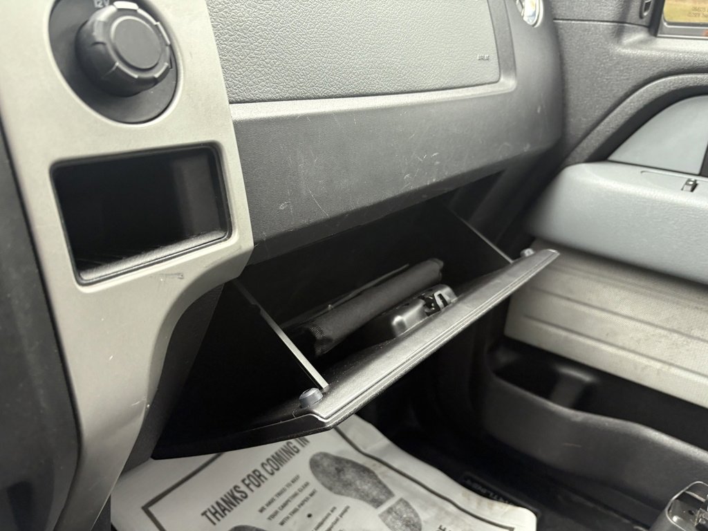 Used 2012 Ford F150 XLT w/ XLT Chrome Pkg image 39