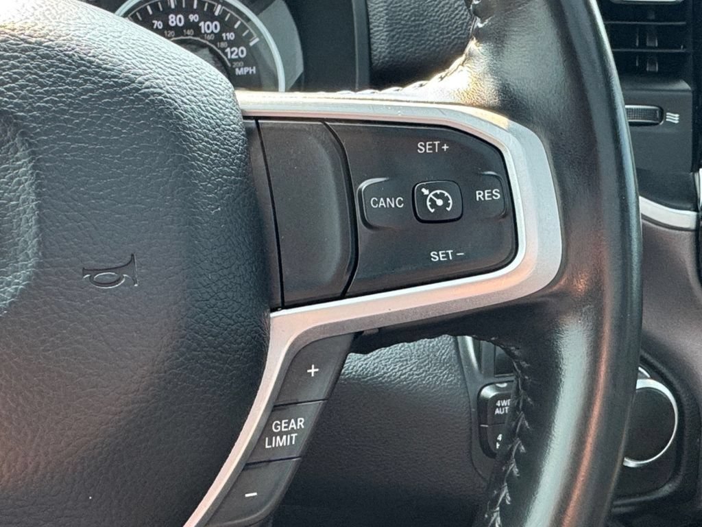 Used 2022 RAM 1500 Big Horn AWD/4WD image 16