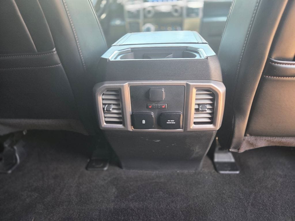 Used 2019 Ford F150 Platinum w/ Equipment Group 701A Luxury AWD/4WD image 13