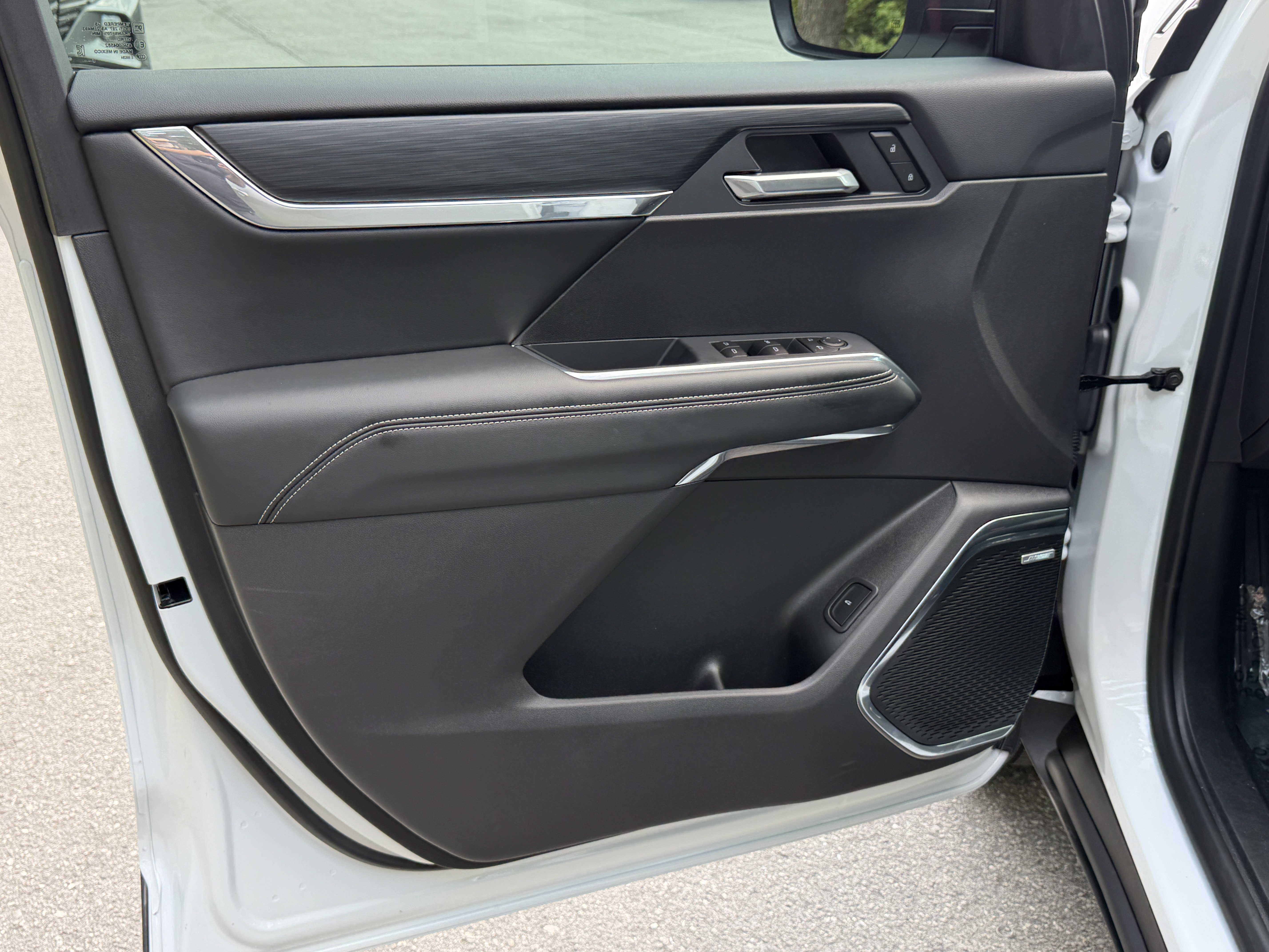 New 2026 GMC Acadia Elevation FWD image 12