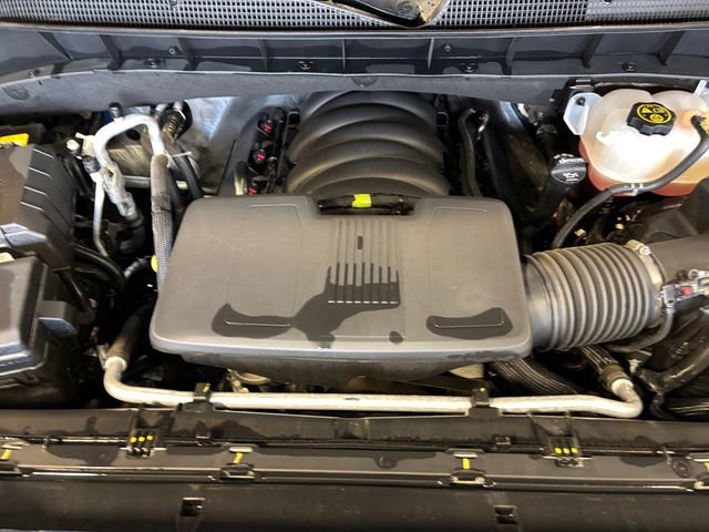 Used 2023 Chevrolet Silverado 1500 LT AWD/4WD image 25